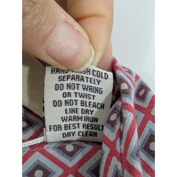 Vintage Silk Circa 1969 Mens Button Up Shirt Short Sleeve Red Geometric Sz XL - Picture 4 of 11